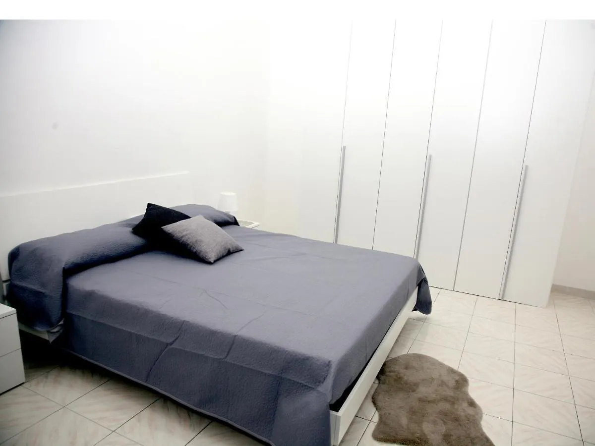 Mali Casa Vacanze Naples